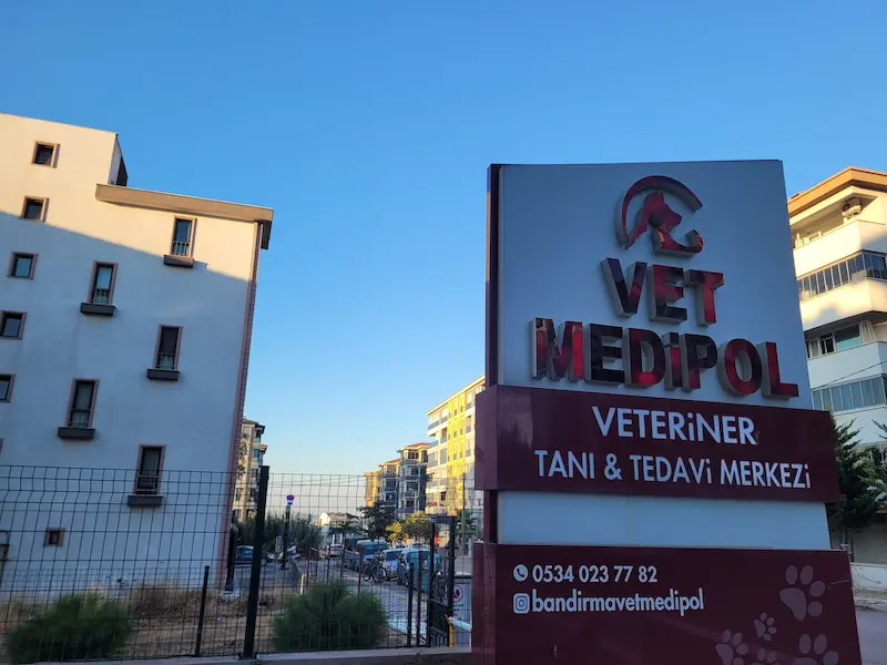 Vetmedipol Tabela ve Dış Görünüm